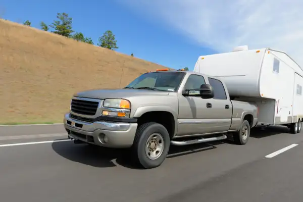 How to Eliminate Truck Bounce When Towing: 8 Checklist